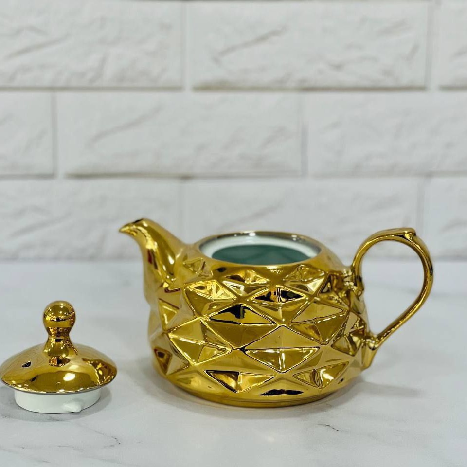 قوری لوزی کف تخت چینی طلایی